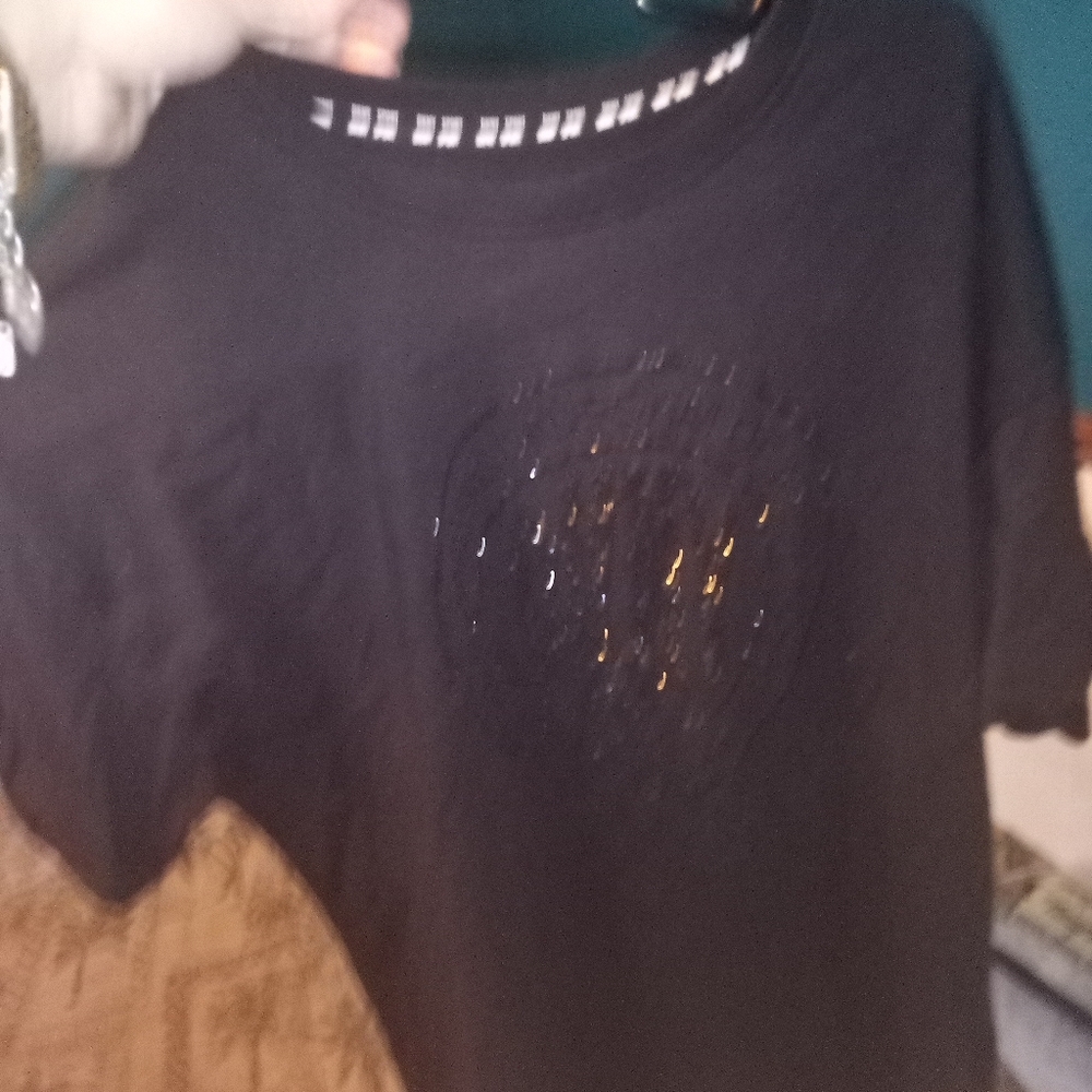 Dkny tee